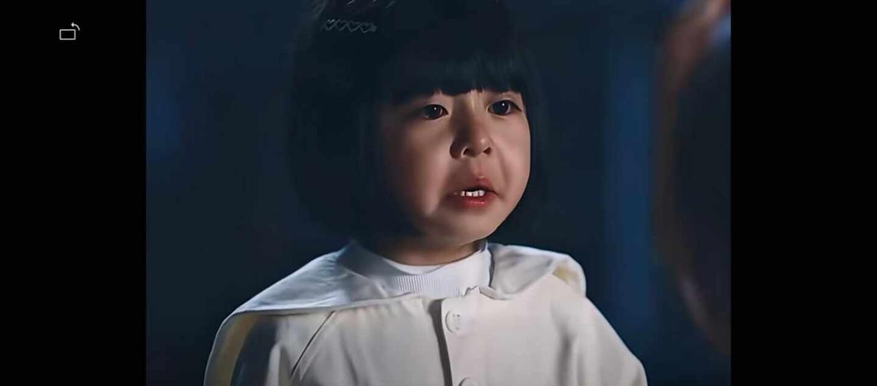 孔刘是跟谁生孩子了么？
我就想问，这小宝宝，跟孔刘啥关系？相似度九成半没有么？孔
