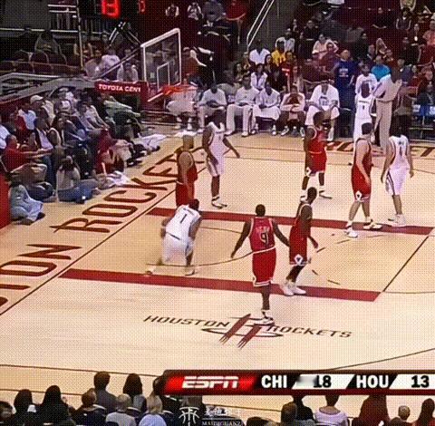 总冠军重要，浪里白条也重要。
这麦迪这种潇洒的球员。
联盟也缺了点啥。
正所谓冠