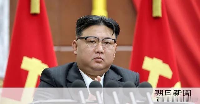 突发！韩国正在往边境地带调运大批重装备，包括先进的K2"黑豹"主战坦克。朝韩开战