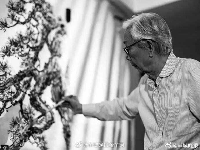 【#岭南画坛耆老梁世雄先生逝世#，享年92岁】记者从亲属方面获悉，10月22日早