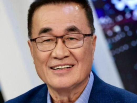 刚刚，
新北蓝白合李四川胜出
苏巧慧祝贺：恭喜初选顺利

国民党、民众党近日以对