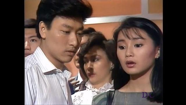 现年64岁的詹秉熙曾经是无线（TVB）靓仔小生，出道作《画出彩虹》已当上男主角，