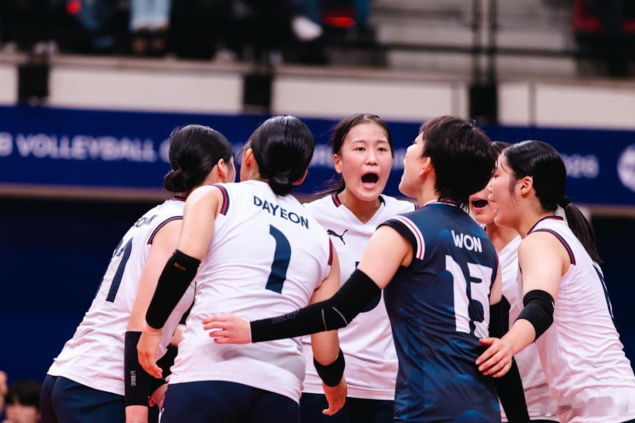 国际排坛动态2026女排U17世锦赛韩国女排1-3（25-21/25-27/22