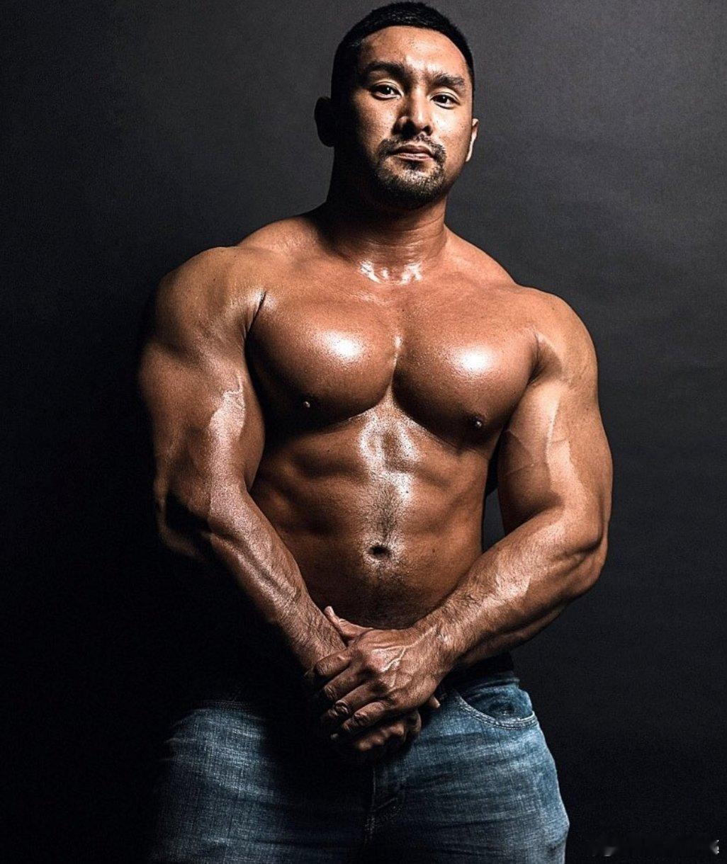 【MUSCLE】() 