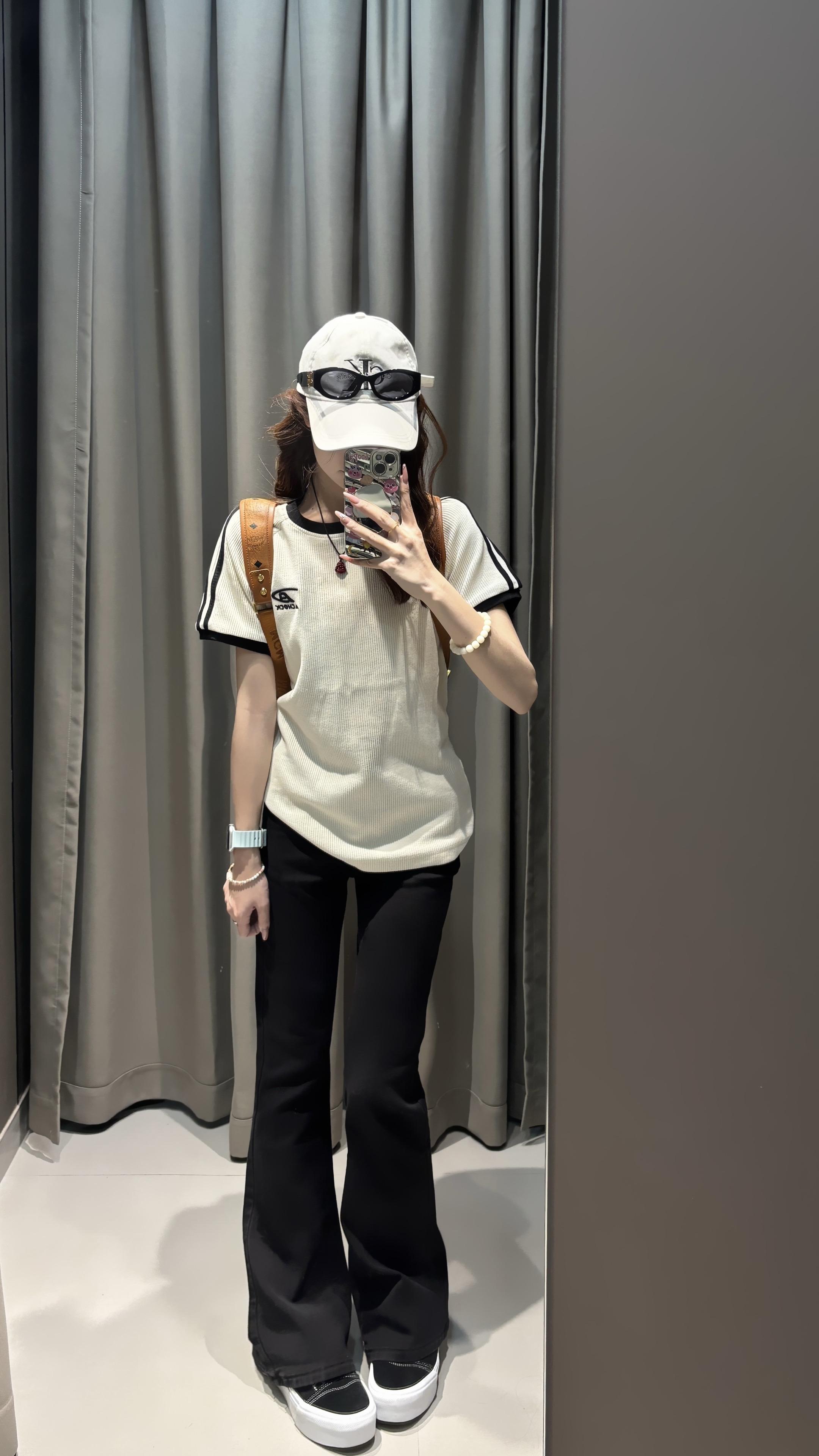 你坚持的东西 总有一天会反过拥抱你。