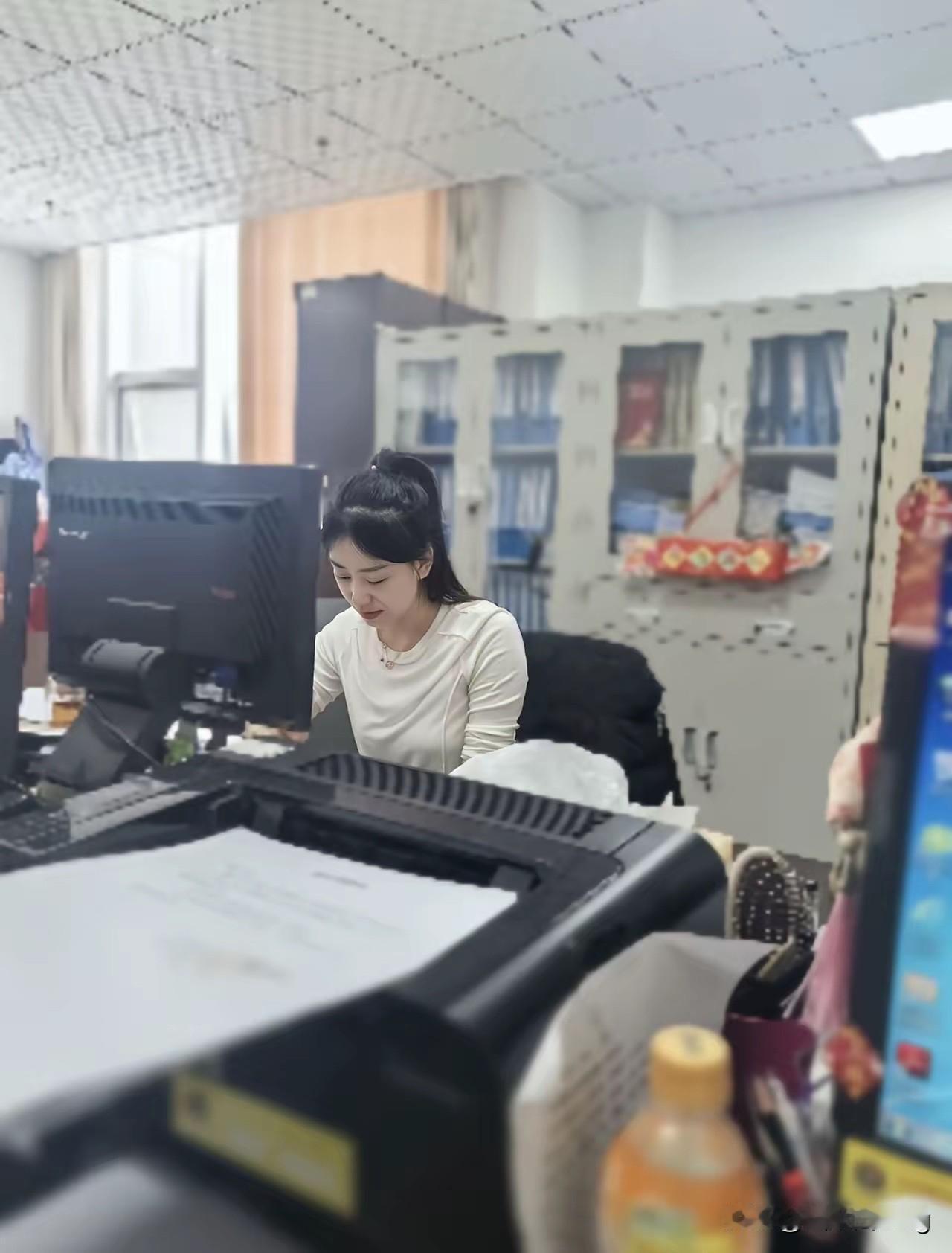 体制内不少女生条件样样拿得出手，却一直单着，很多长辈归结为眼光太高，其实背后是现