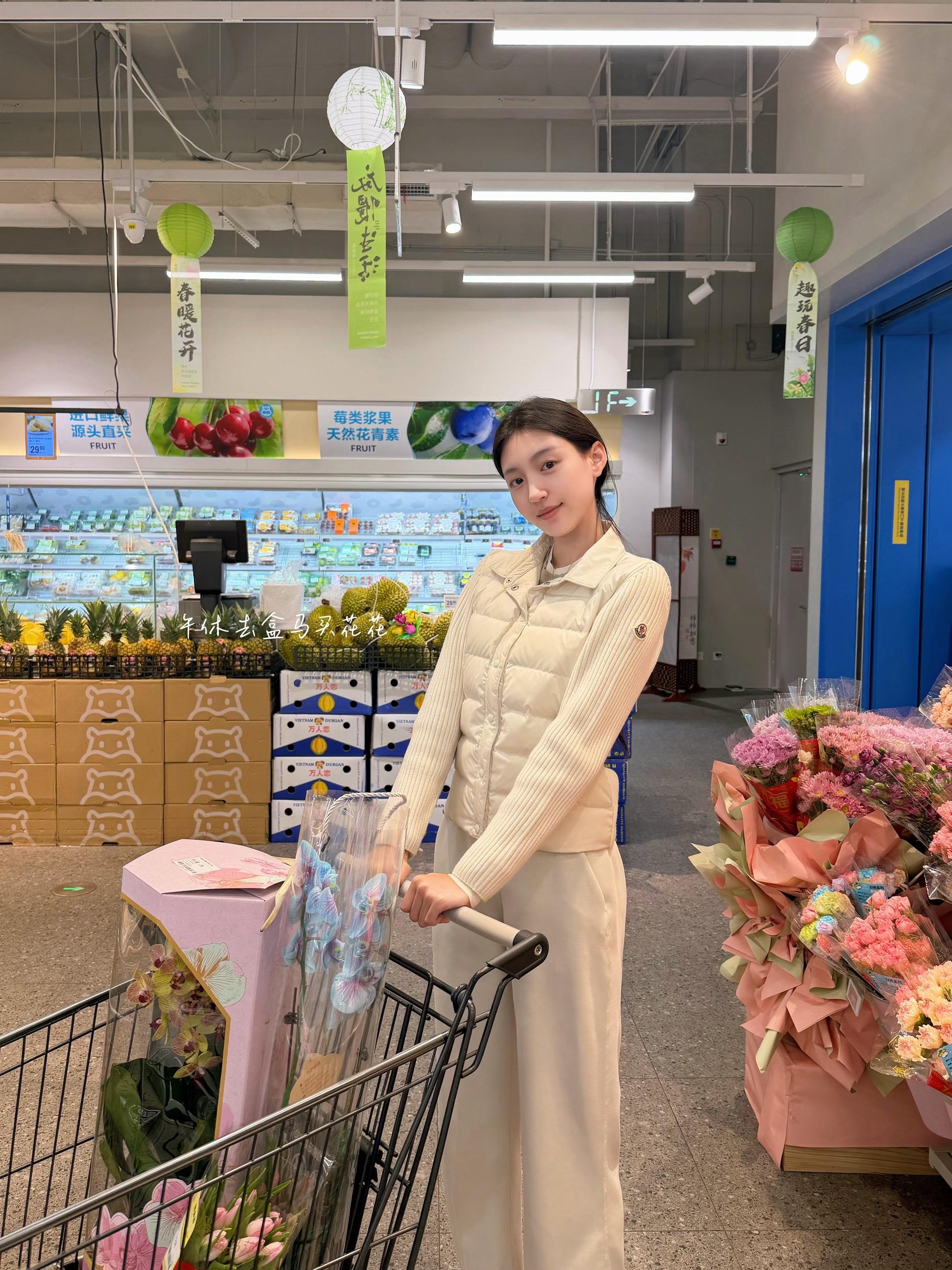 小日子过得不错的牛马。