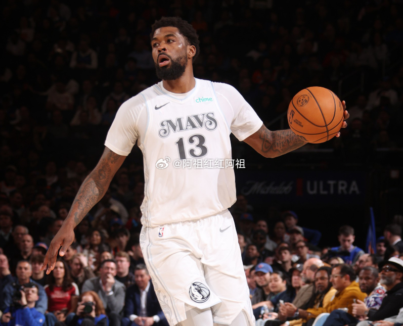 NBA常规赛，达拉斯独行侠主场对阵丹佛掘金。独行侠暂时以46-63的比分落后于掘