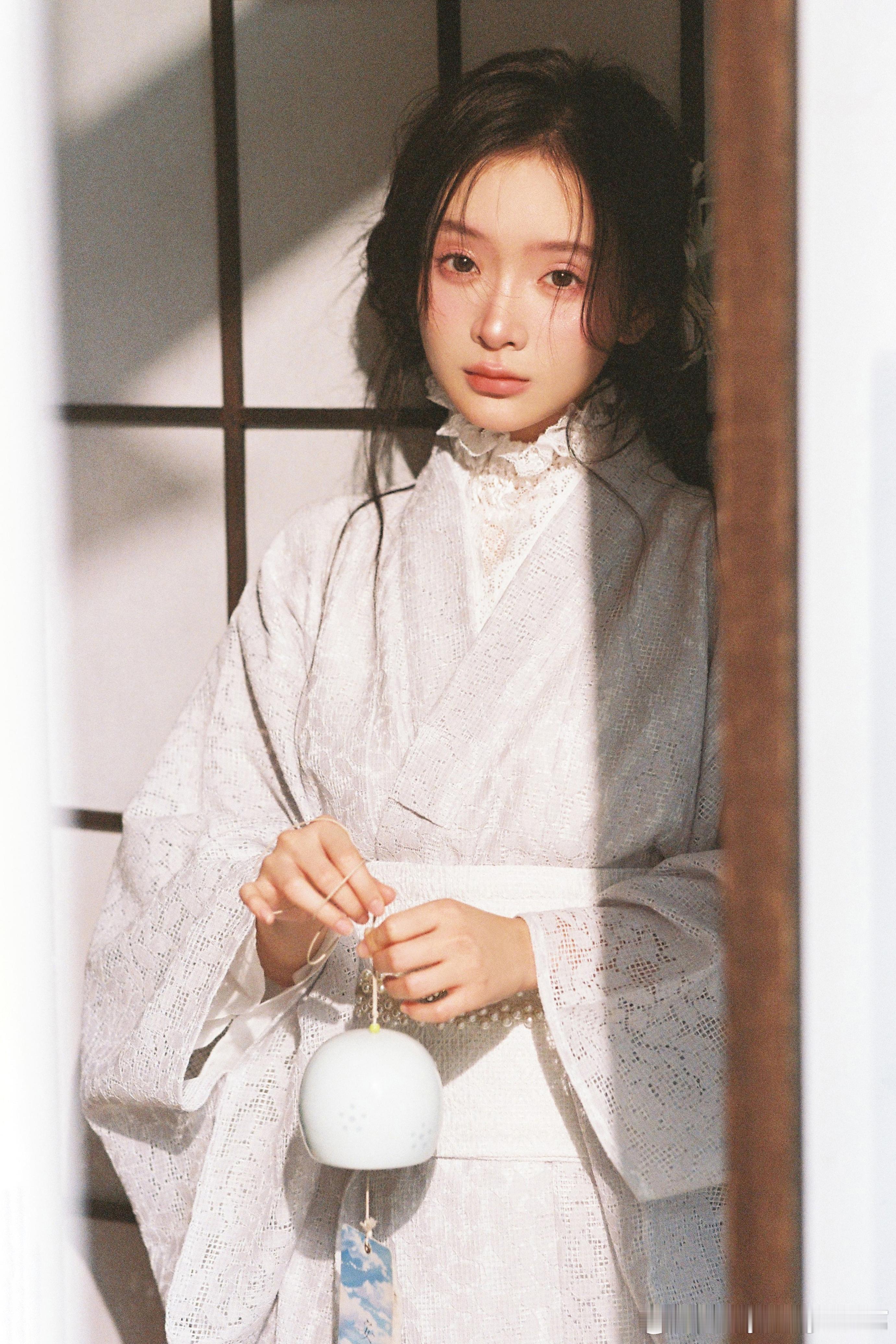 昭和旧梦｜和服胶片写真 WI ING WI ING 写真馆  清淡和服👘遇明艳