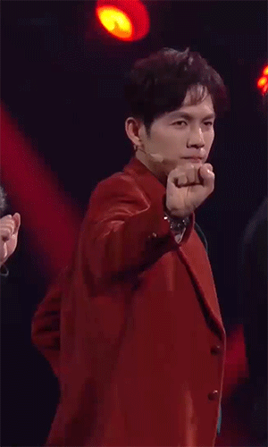 明天他会留胡子会长头发吗？估计是帽子一戴谁都不爱。[老师好]钟汉良[超话]钟汉良