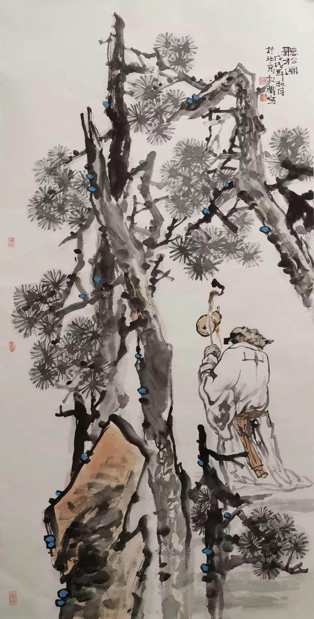 上联：观松须带一壶酒
下联：[比心]

网络图片/诚谢侵删