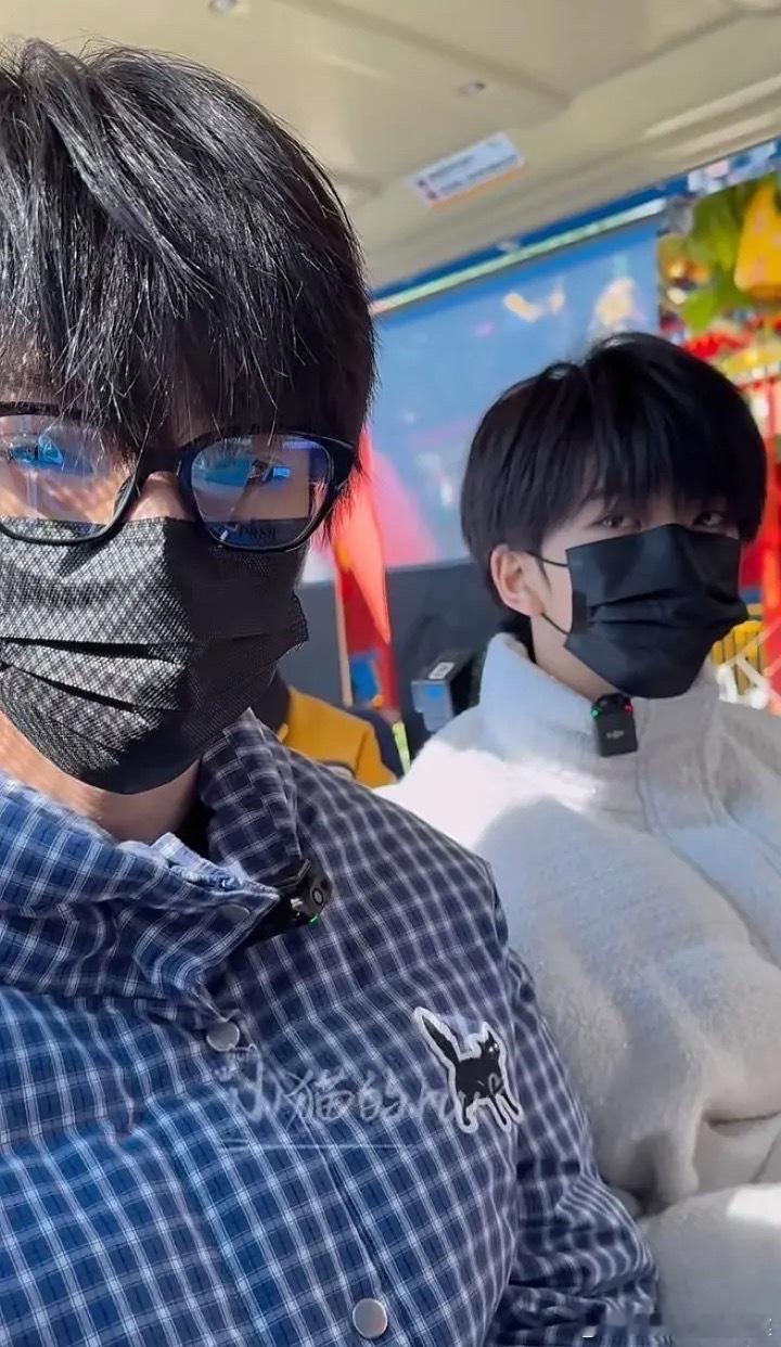 tg橹橹is watching you ​​​