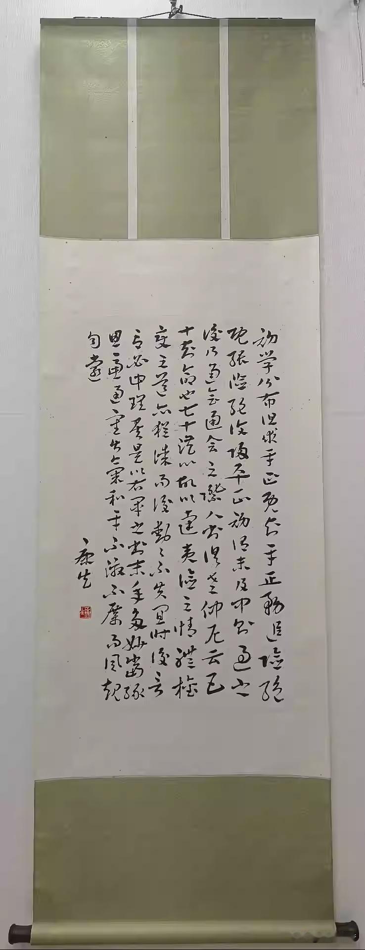 康生的章草书法，功力之深，堪称“后无来者”！
你觉得如何？#书法##隶书#