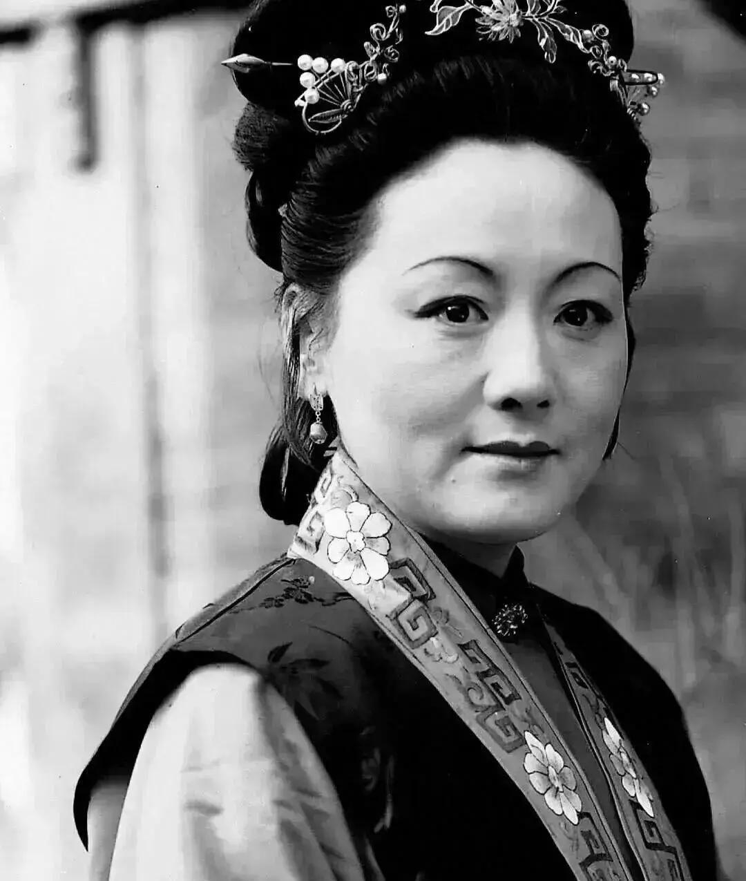 2026年1月20日，北京传来一个让人难过的消息：著名京剧老旦演员孙彩虹因病去世