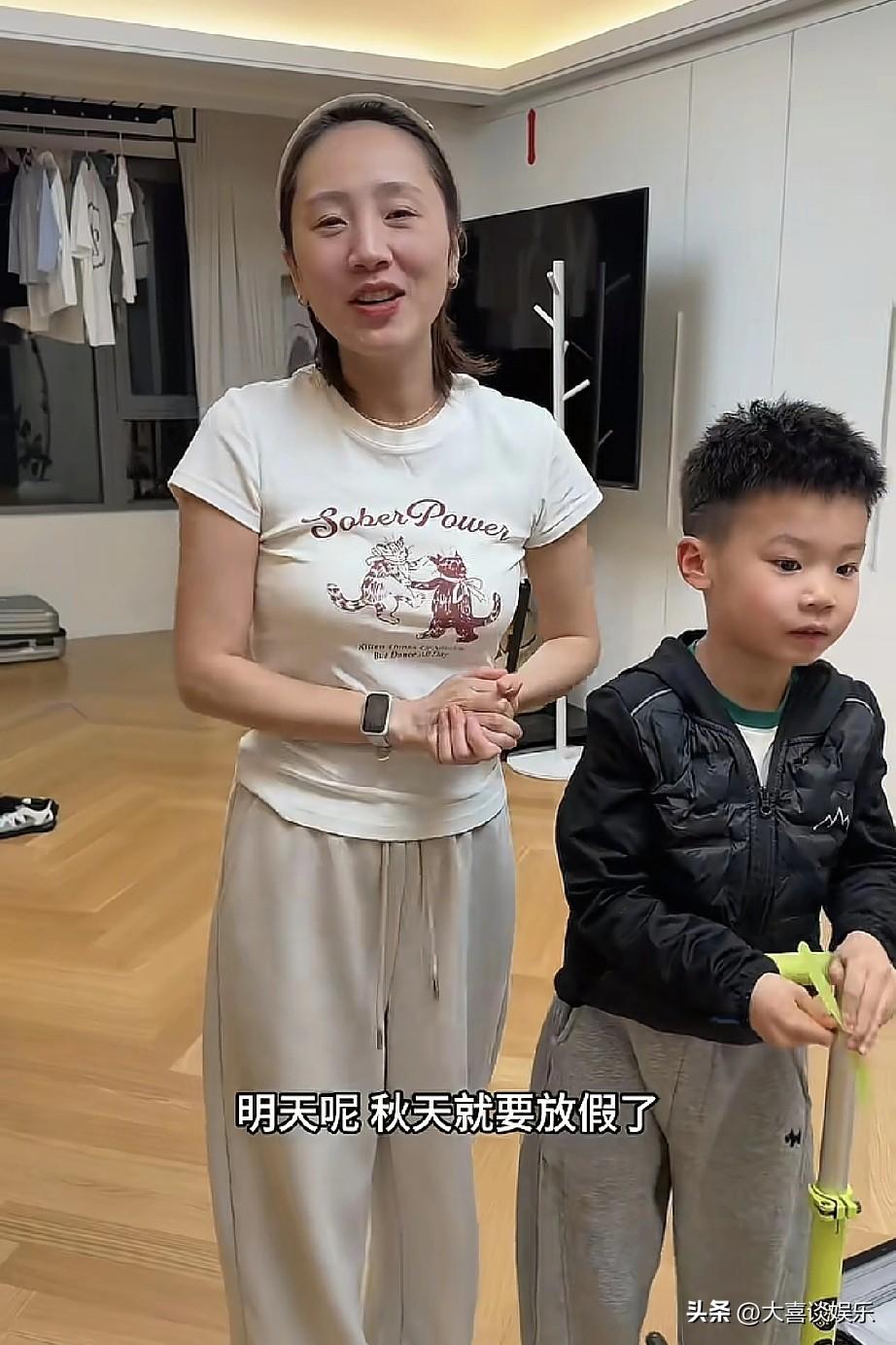 我要是秋天妈妈，就不让外婆带孩子。

我发现秋天外婆带孩子有两个问题，一是隔辈亲
