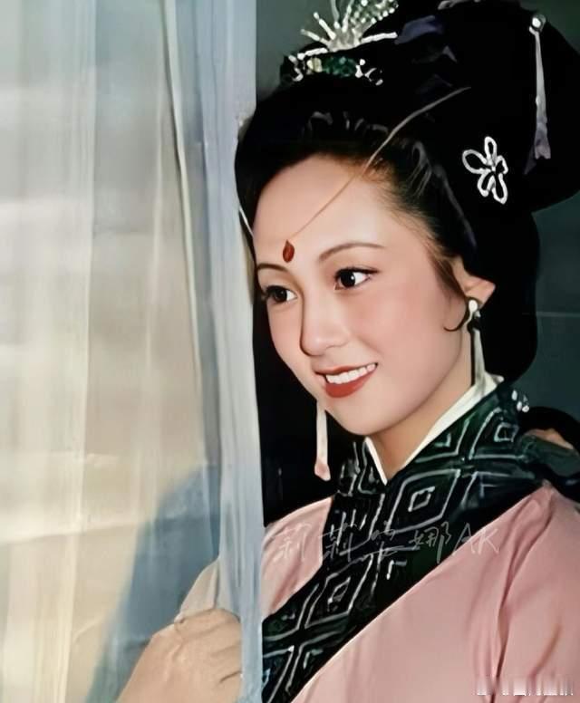 看了1984年的浙江台《西施》，才知董智芝为啥力压蒋勤勤 ​​​