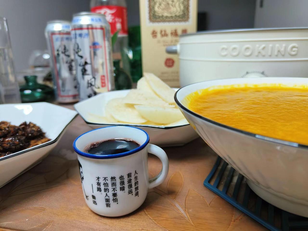 今年第一次网购嗲喽龟。家常美食分享 简单又满足的一餐 有酒有菜有故事 分享家乡美