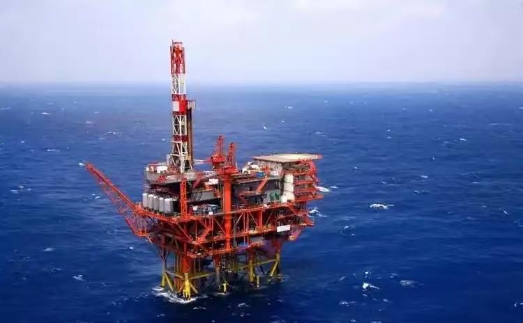 南海有大量的石油资源，为什么中国不开采？其实原因很简单，越南已经在那里开采了，如