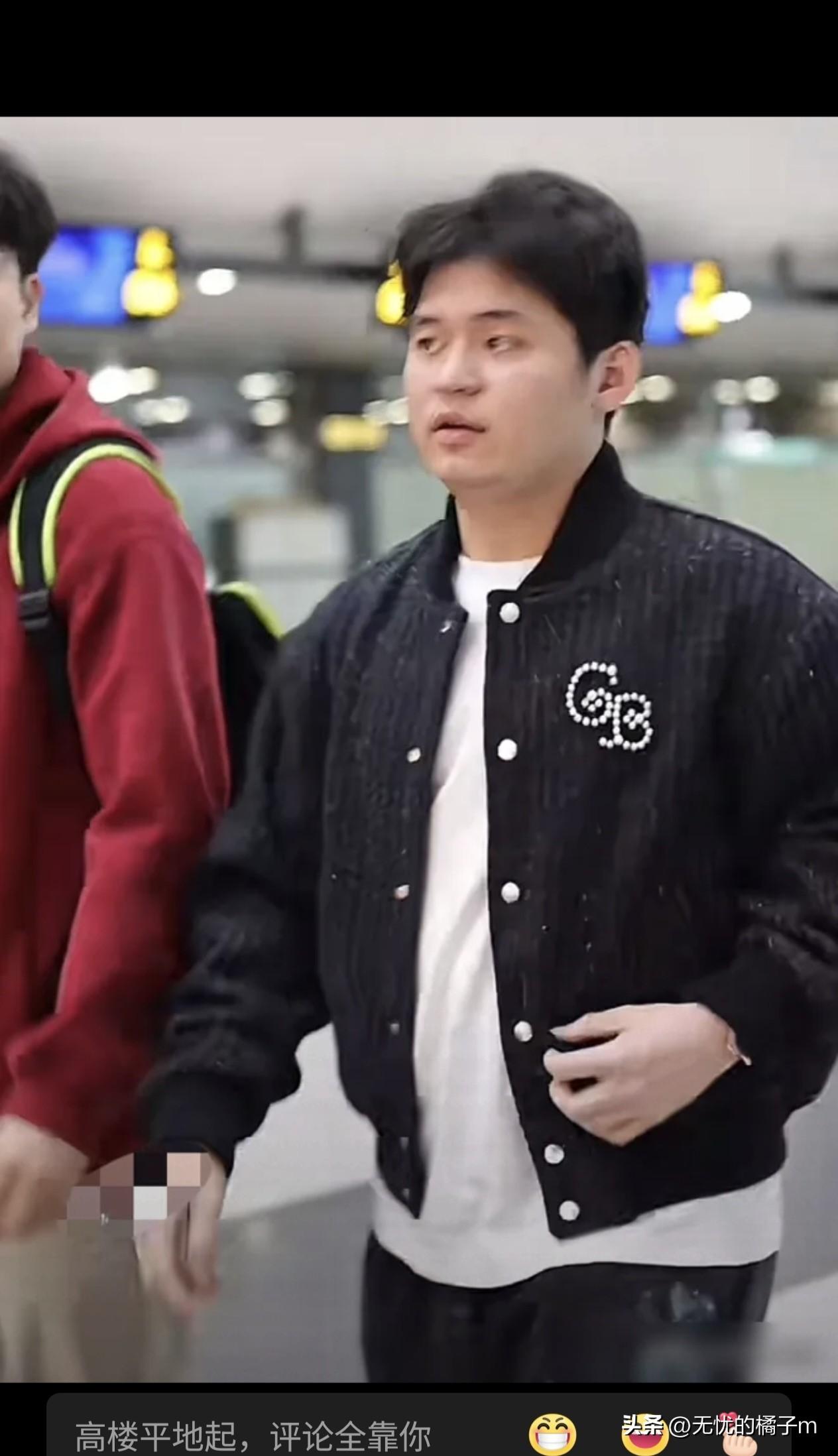 林诗栋并不是要在太原的比赛中展现悲情英雄的形象

而是带着即将要进行的伦敦团体赛