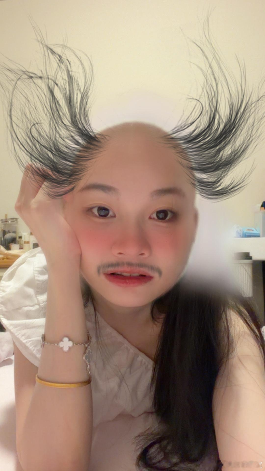 新发型 