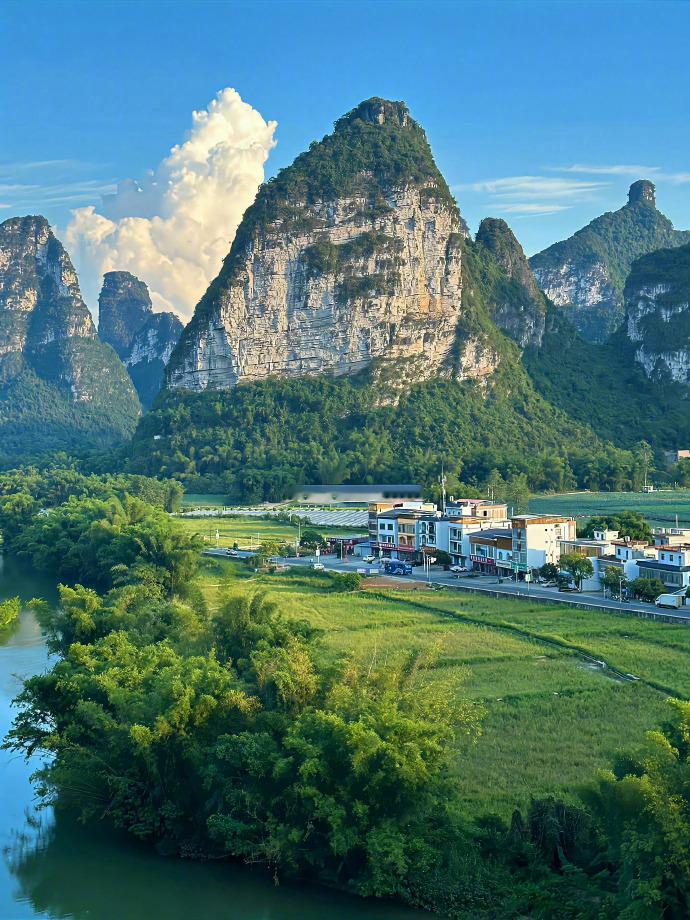 “ 看山心静,看水心宽,山因水而秀,水因山而美 ”🏞️ 