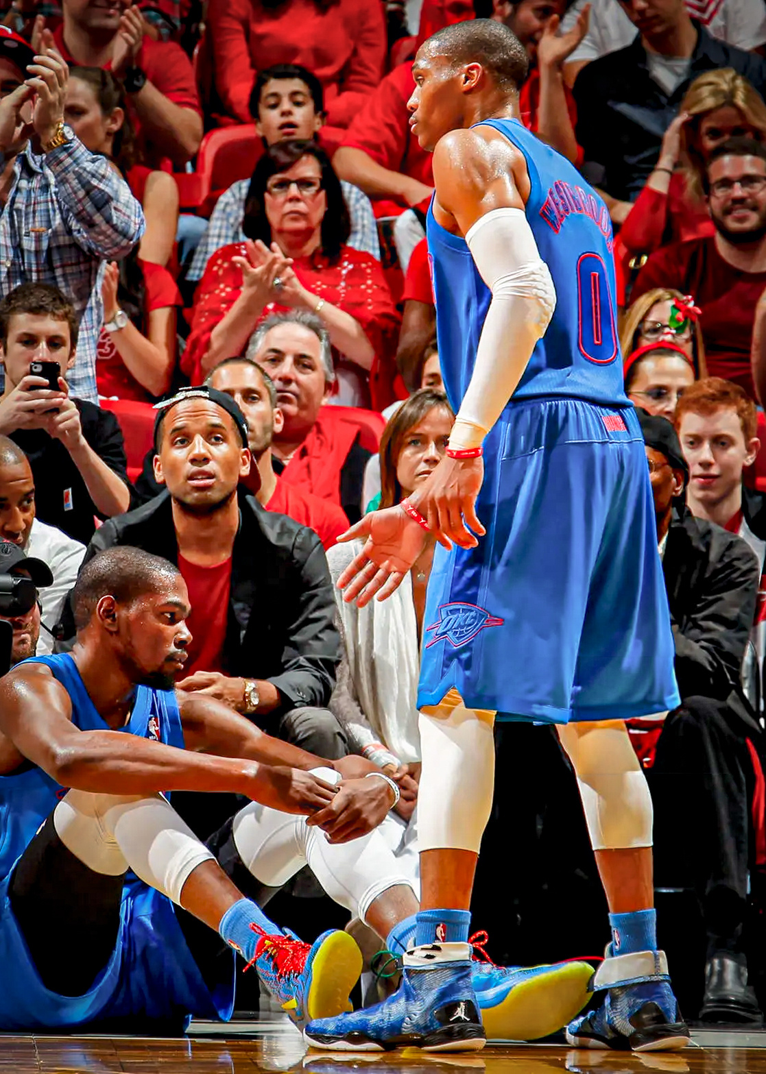 拉塞尔·威斯布鲁克 · Air Jordan 282012/12/25AirJo