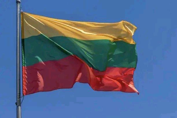 立陶宛这回真是偷鸡不成蚀把米！2021年它脑袋一热允许台当局设“代表处”，以为能