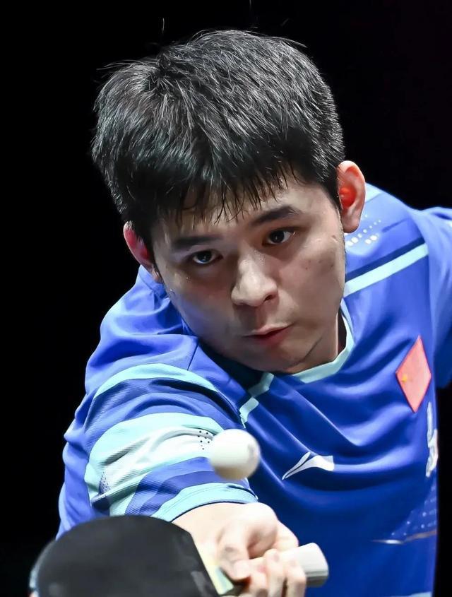 “小石头”林诗栋该夺一回冠军赛冠军了！林诗栋很长时间未夺得冠军赛冠军了，这次征战