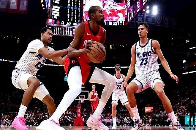 申京已经是21届无可争议的第二人了。对比小瓦格纳、莫布里和巴恩斯，他确实强至少一