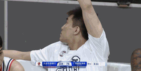 #吉林男篮战胜龙狮男篮# 不管咋样，继续坚持下去！ ​​​