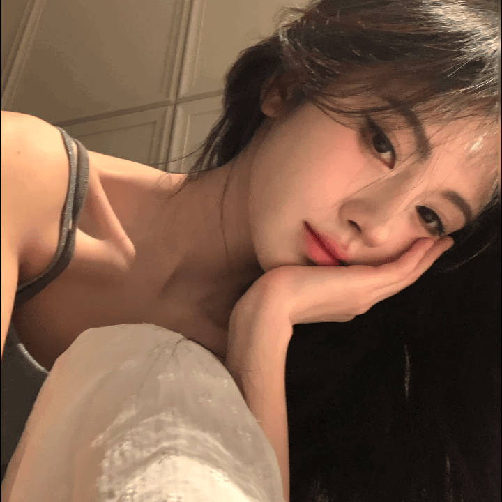 衣服穿人VS人穿衣服淘宝天猫服饰品牌大使鞠婧祎上淘宝和鞠婧祎解锁春日新穿搭内娱穿