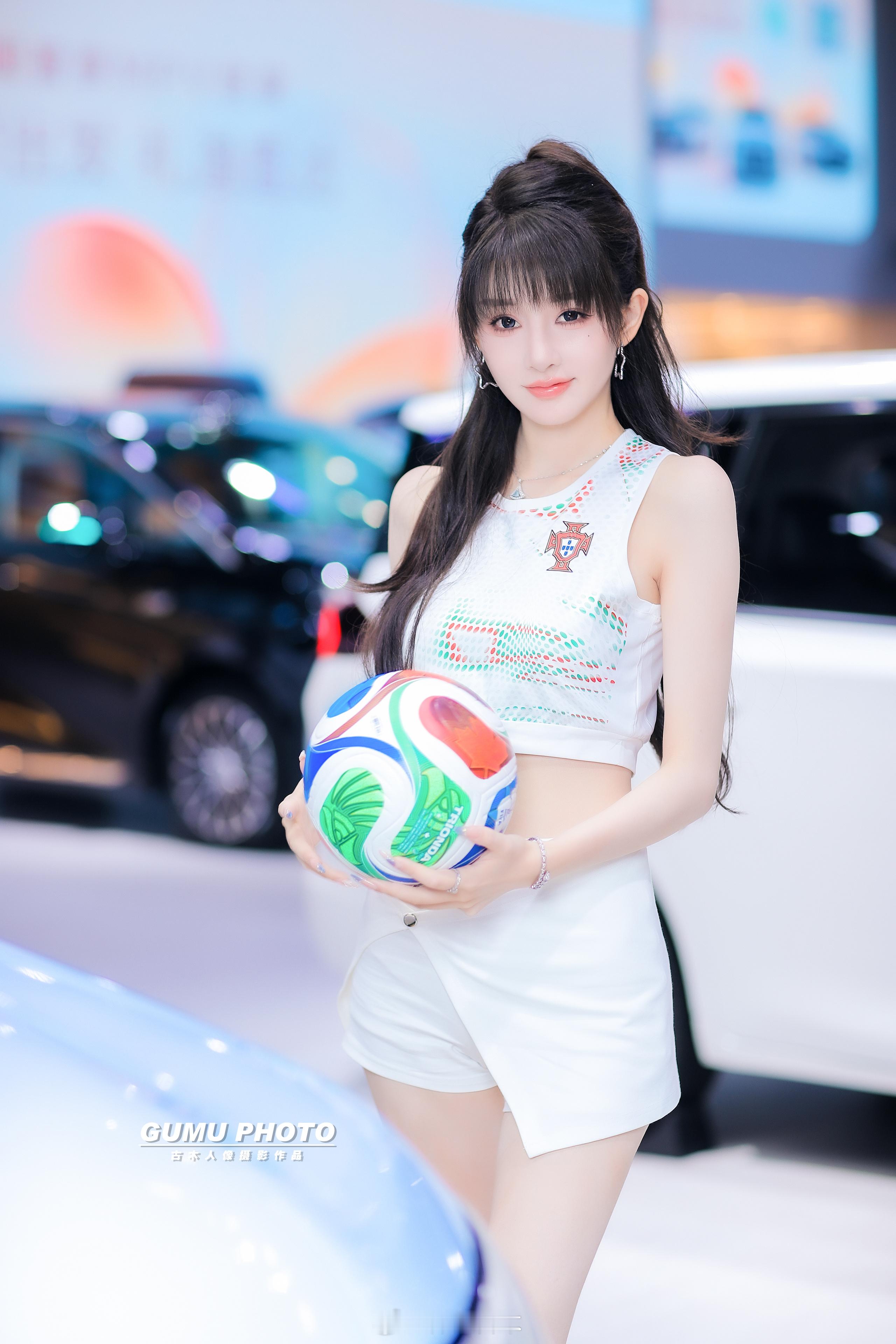2026重庆车展广汽传祺展台模特 2026重庆国际车展重庆国际车展 