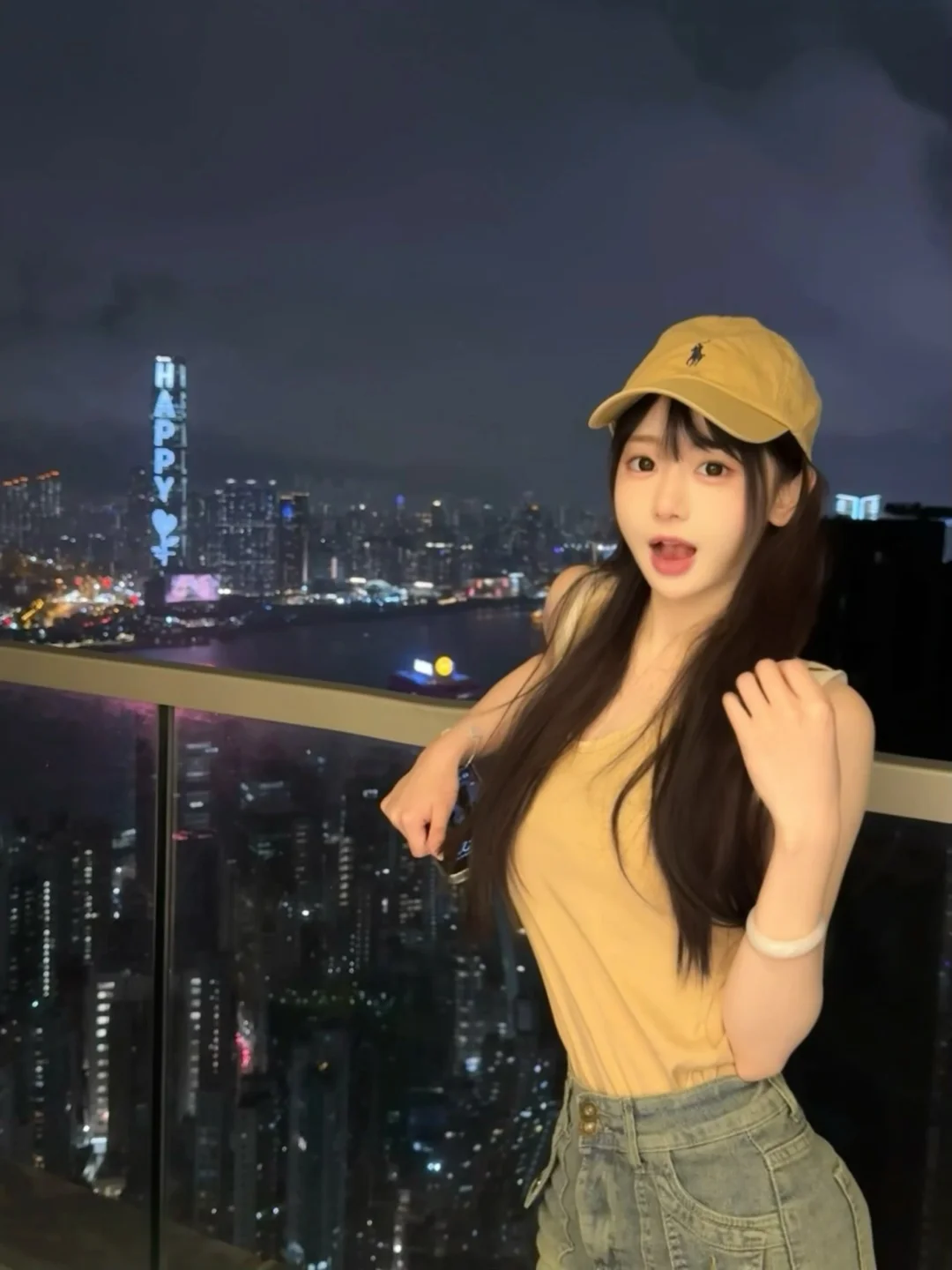 晚上的港岛是无敌的美～