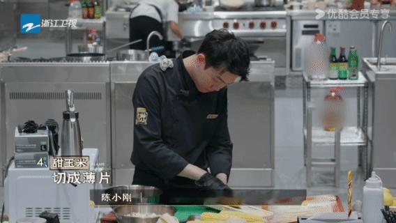 赵丽蓉老师的萝卜开会还是太超前 赫鲁晓夫见了玉米开会都得夸仙品！食神百厨大战陈小