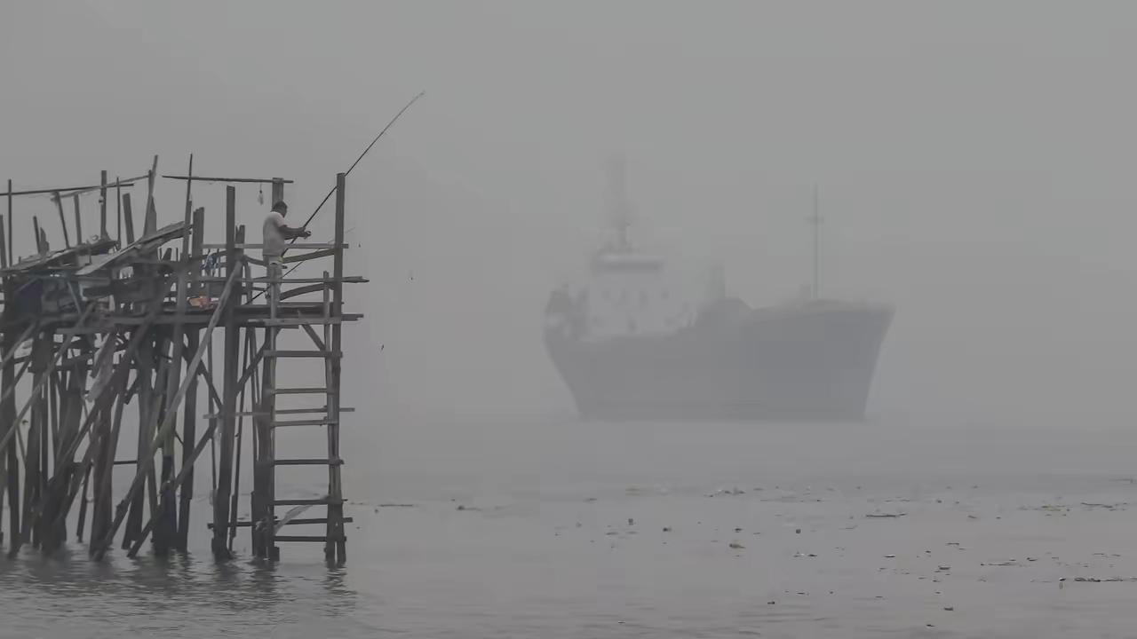 突发！马来西亚扣押两艘载有俄罗斯船员的油轮。

​4月13日俄新社报道，马来西亚