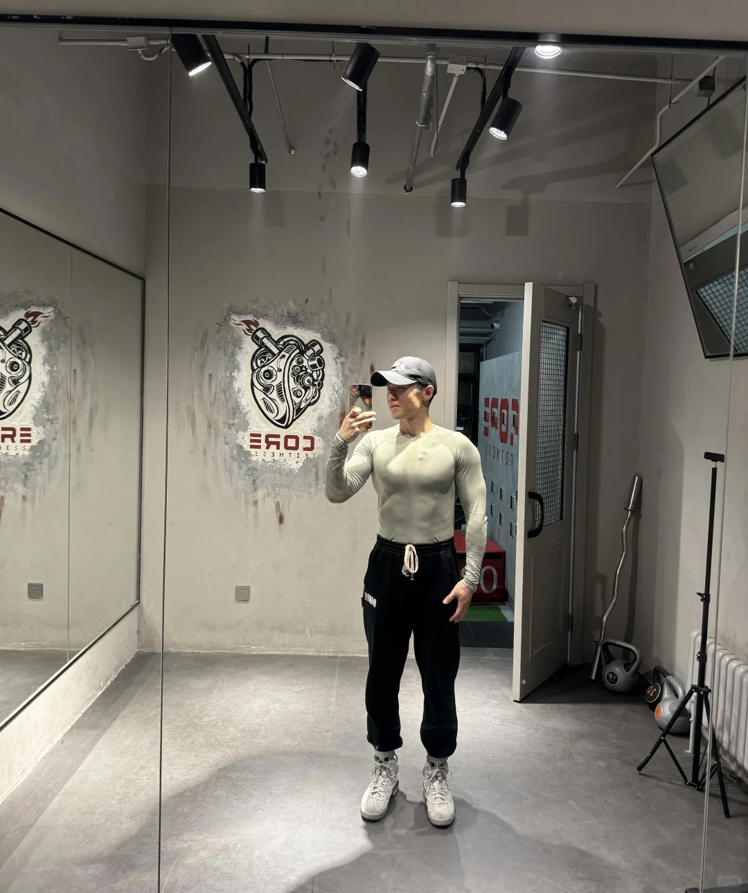 瘦了以后我觉得我变帅了