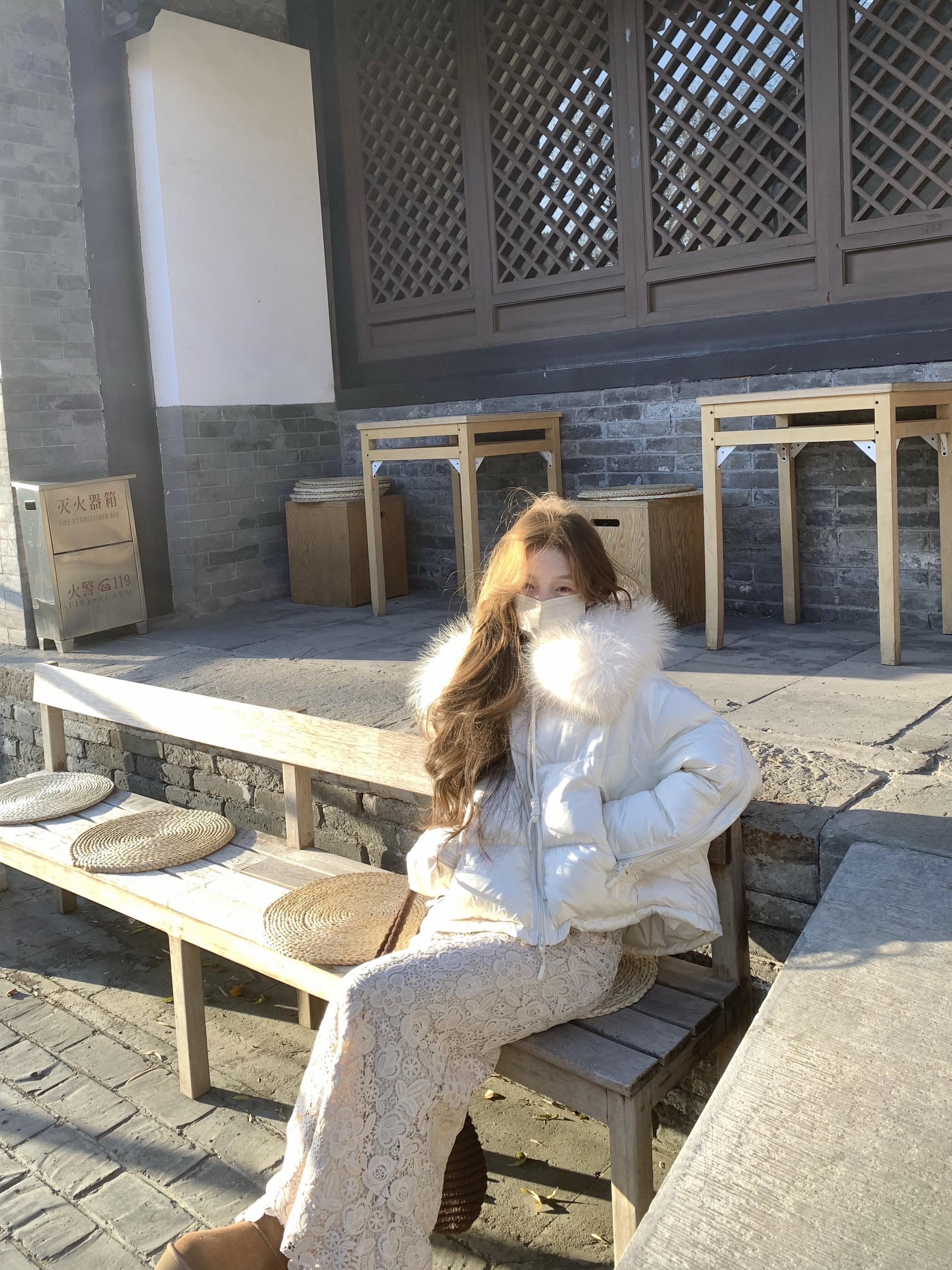 今天穿什么 北平的冬 胡同 羽绒服 气质穿搭