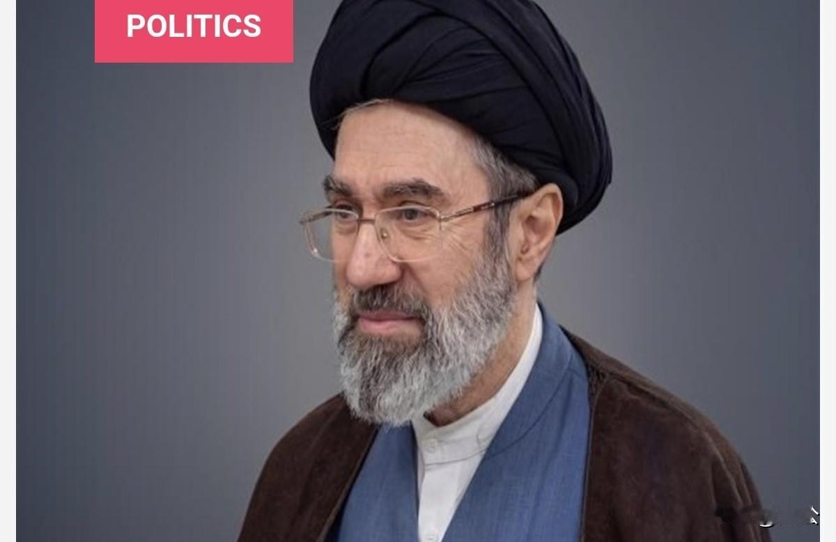 穆斯塔法重磅发声！伊朗三巨头紧急会商，军方高调效忠，内部团结坚如磐石
 
中东局