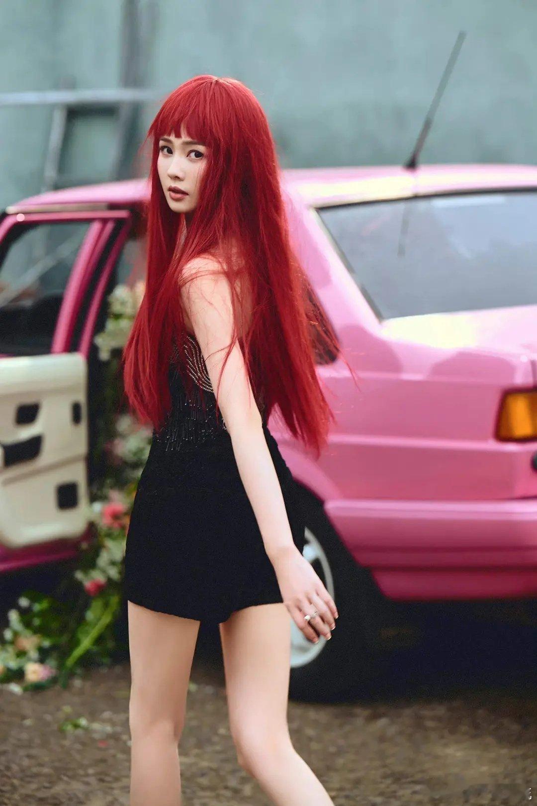 白鹿这是在模仿杨幂吗 ​​​