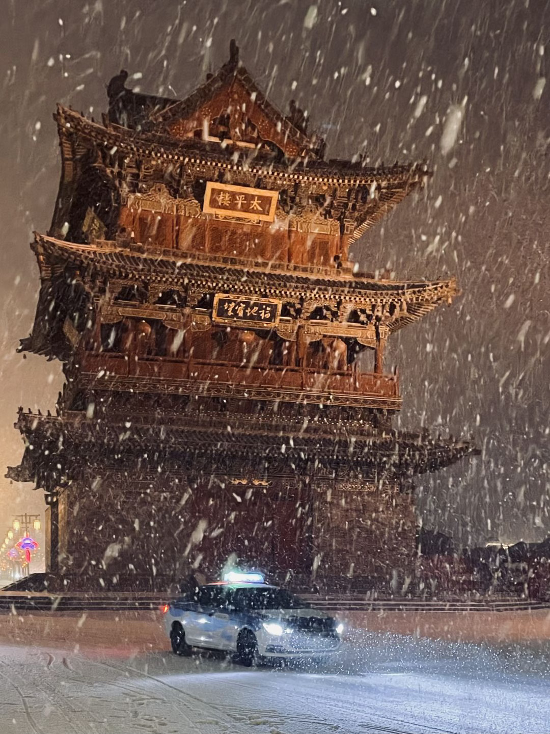 一下雪，大同就成了平城风月有声，是历史的情境在述说 