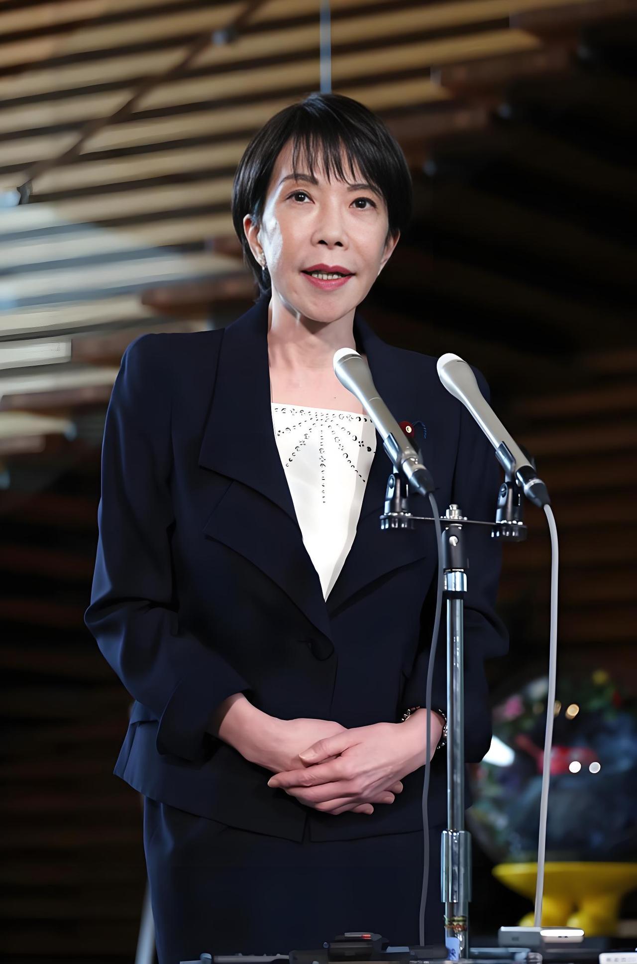 全世界都没想到，日本宣布向乌克兰无偿提供60亿美元巨额援助，表面资助俄乌战场，背