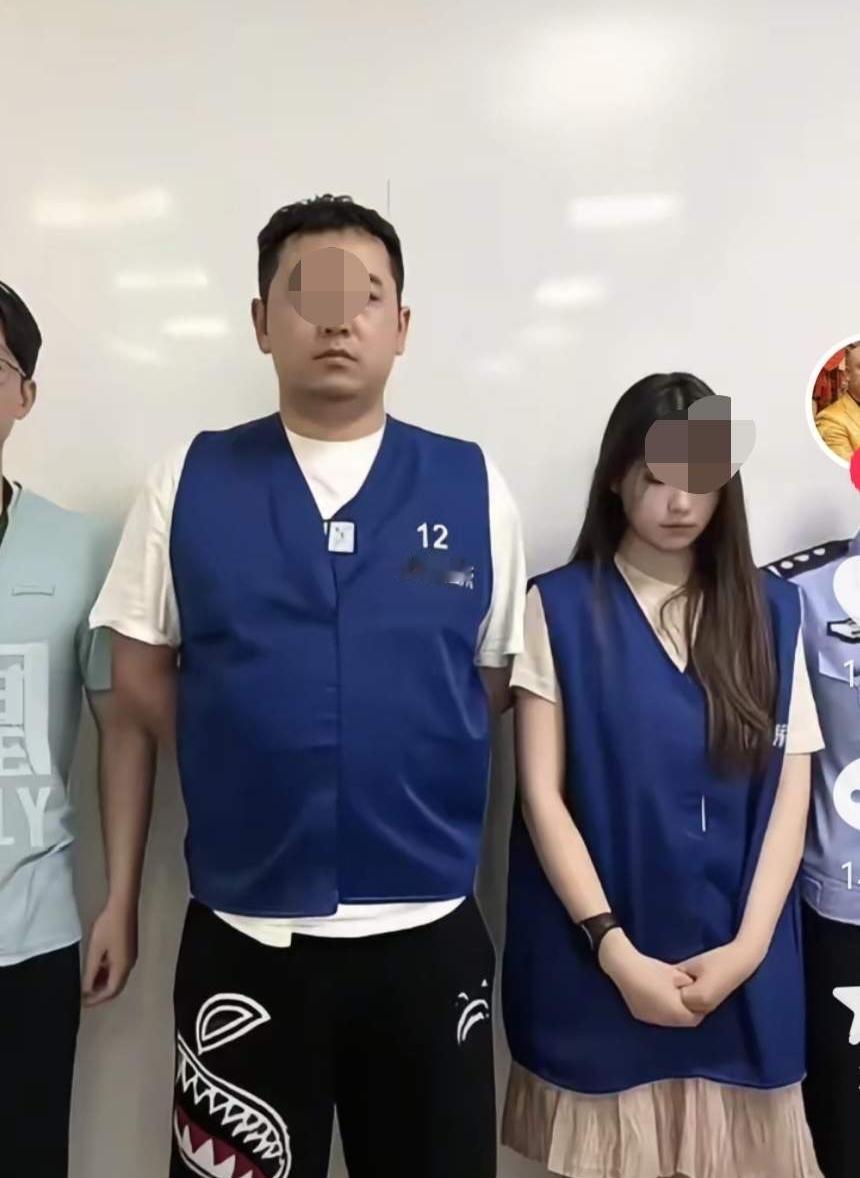 拿起西瓜砸摊主的男子就庆幸吧，摊主没还手默默的承受，要知道卖西瓜的都有.....