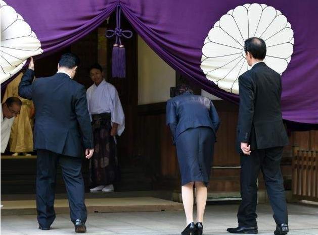 日本投降81周年多名政要参拜靖国神社，自民党高层首次集体行动释放了什么信号

2