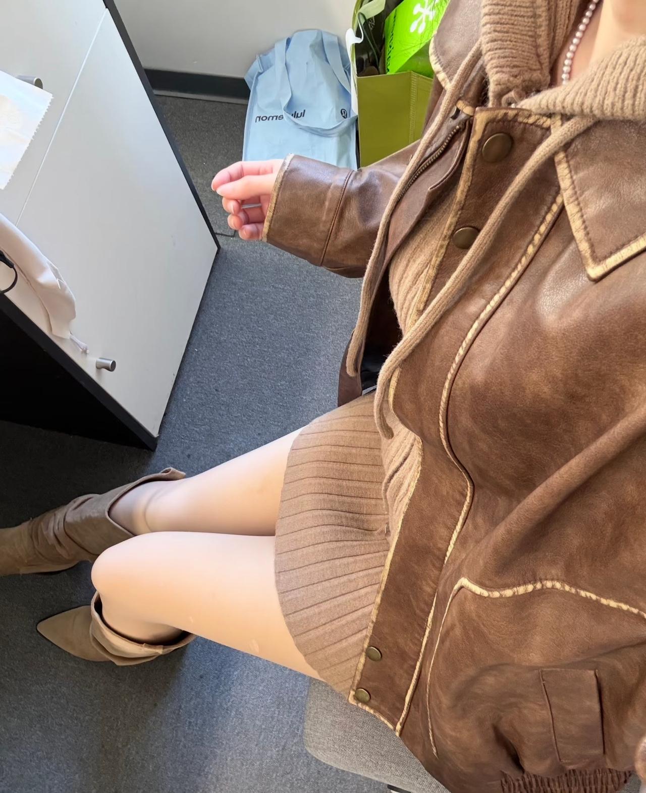 每日穿搭之今天穿搭（长靴加光腿神腿神器袜靴穿搭 高跟过膝靴穿搭 长靴春季穿搭 长