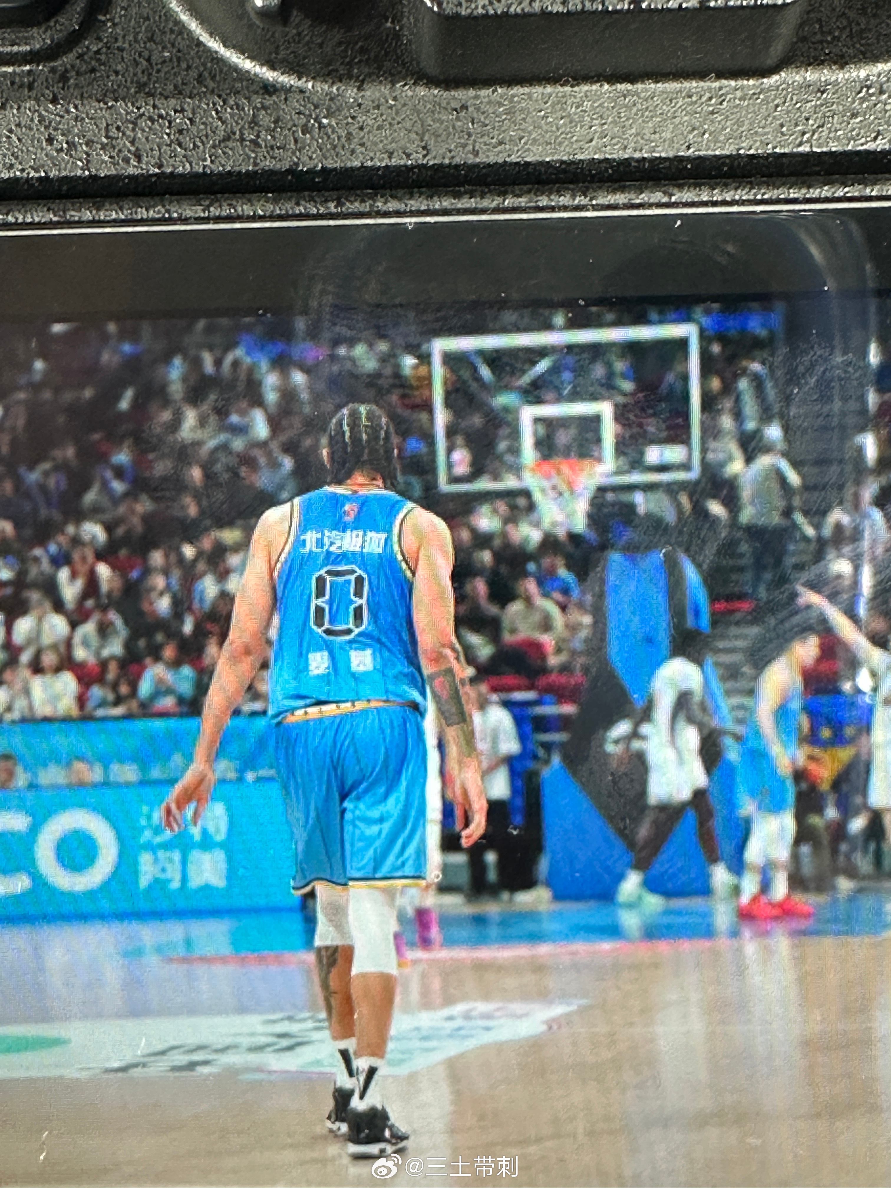 北京男篮vs四川男篮 麦基的威力，送了一个大火锅后，四川都不敢进来了！ 