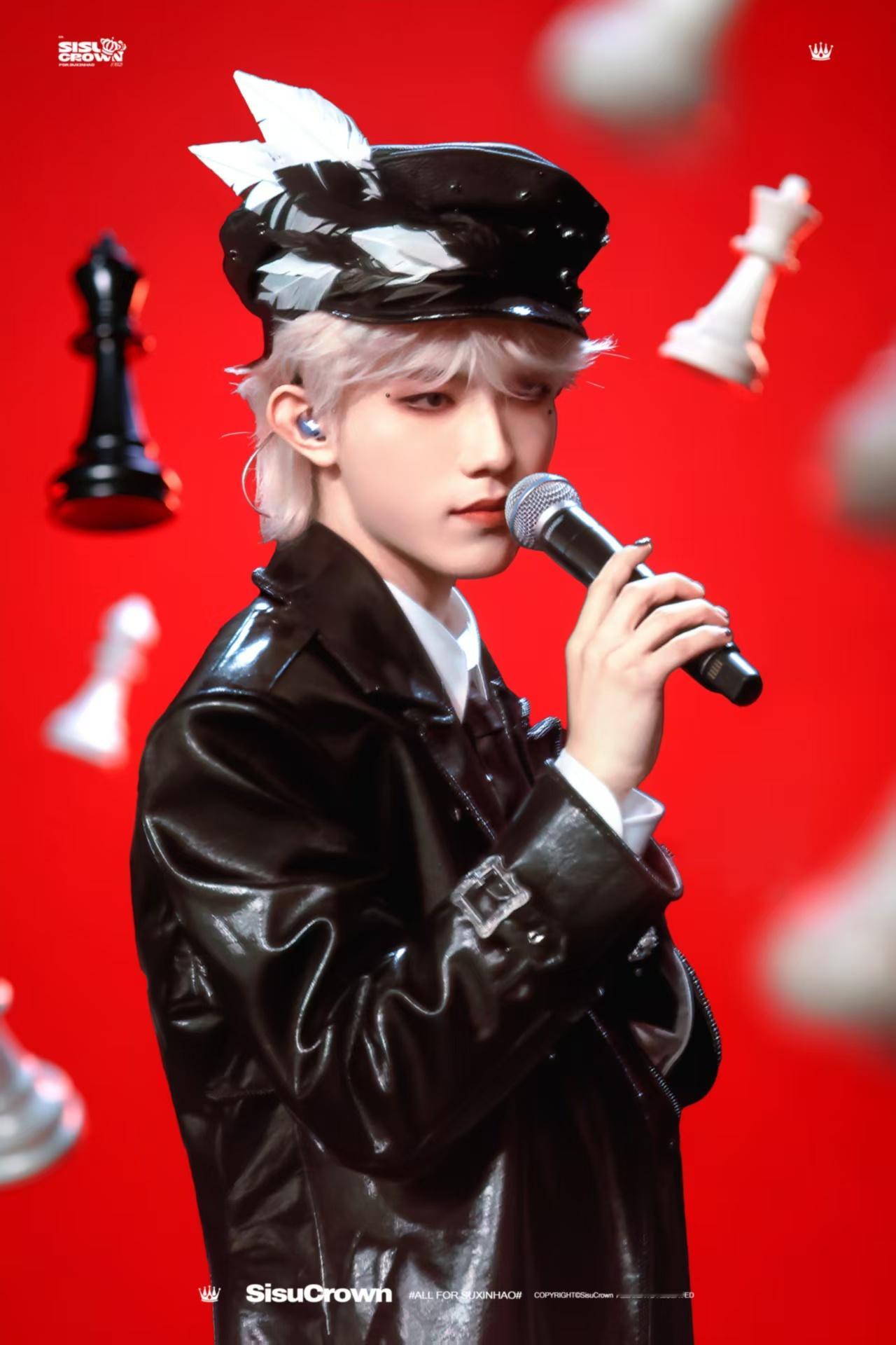 苏新皓ELLE秒切❤️苏新皓杂志手慢无 苏新皓✘ELLEMEN单人封面 5万本秒