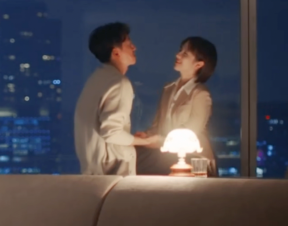#王阳回应与李兰迪演情侣#“老夫少妻”式，司空见惯的情侣组合。 ​​​