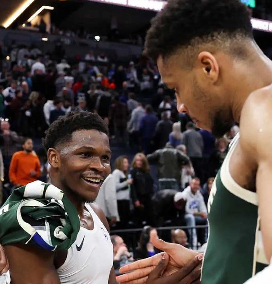 从Shams和队记的报道中狼队有参与到字母哥的交易之中，对于这种超大鱼 康纳利势