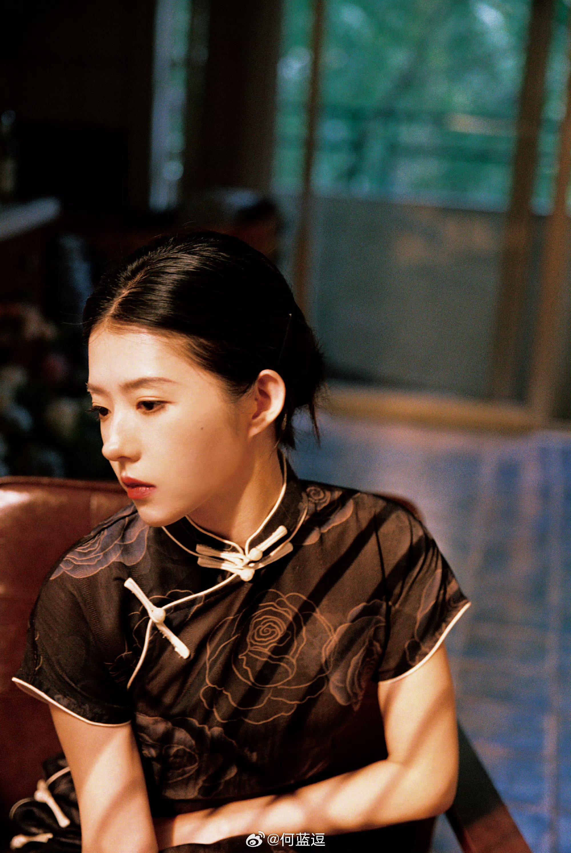 何蓝逗短剧路透何蓝逗找到了自己的舒适区 哇哦 何蓝逗去演短剧了诶