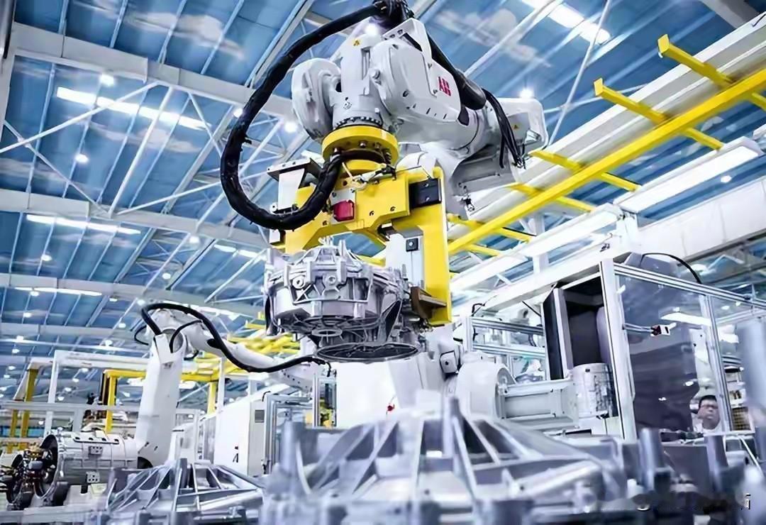 打脸！美国稀土堆成山，军工却要停工？离开中国真不行！
 
美国坐拥稀土矿藏，却被